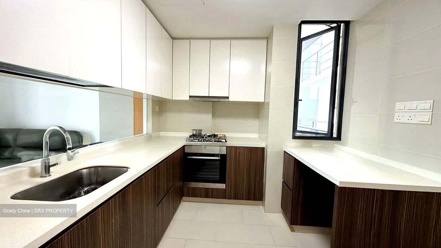 La Fiesta (D19), Condominium #573931601